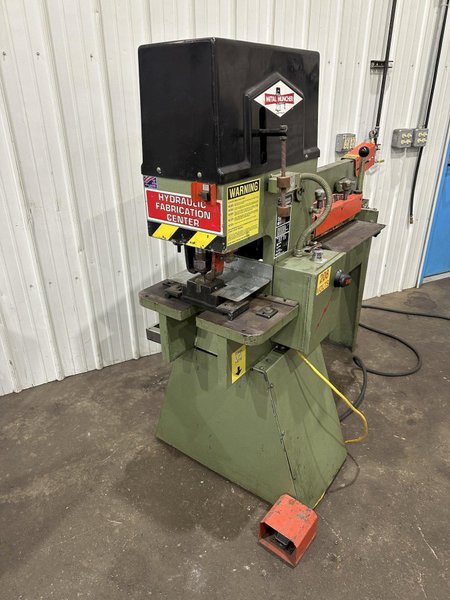 40 TON METAL MUNCHER HYRAULIC IRONWORKER: STOCK #77878
