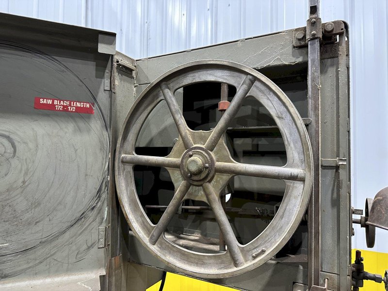 24&quot; GROB MODEL 4V-24 VERTICAL BAND SAW: STOCK #18663