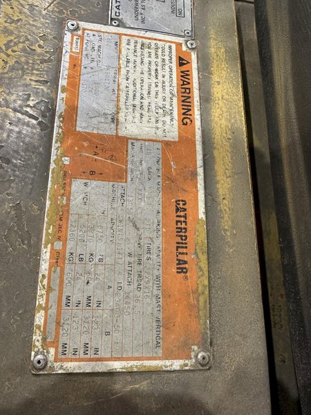 8000 LBS CAT MODEL T80D LP GAS FORKLIFT: STOCK #77665