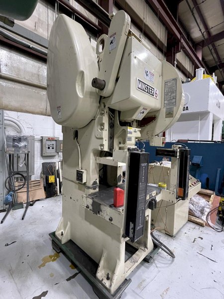 60 ton Minster #6SS OBS Mechanical Press For Sale, Year 1998