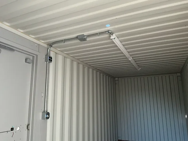 CSI GROUP 67,200 LBS SHIPPING CONTAINER  -  SMG-20DV-B