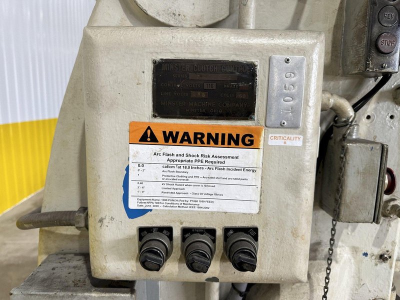 32 TON MINSTER MODEL #4 OBI PRESS, 4" STROKE: STOCK #20172