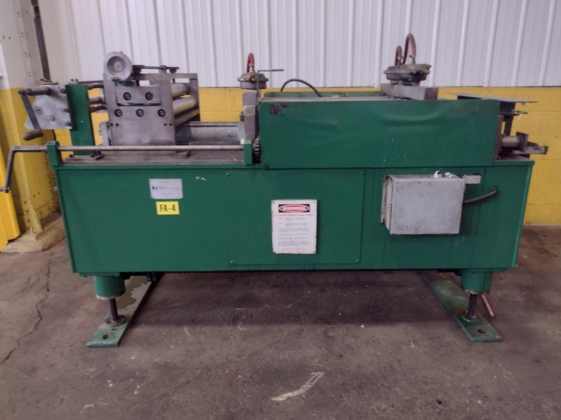 24" TRIAD DESIGN &amp; MFG FEEDER: STOCK #17013