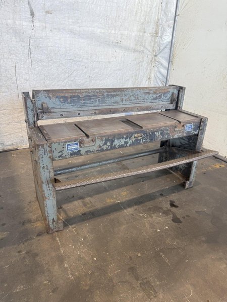 52&quot; X 16 GAUGE FAMCO MANUAL SHEAR. STOCK # 0344525