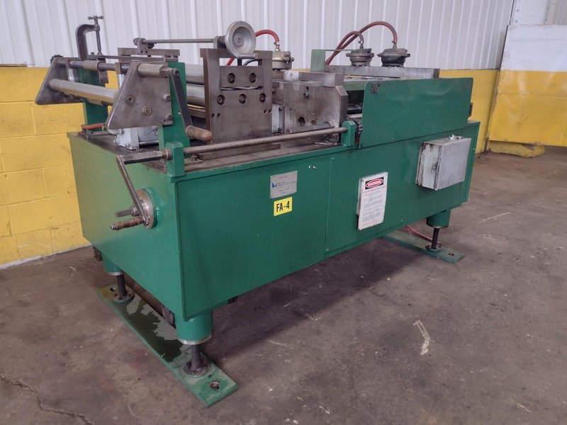 24" TRIAD DESIGN &amp; MFG FEEDER: STOCK #17013