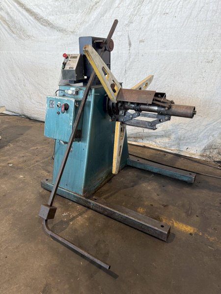 4,000 LB X 12&quot; RAPID-AIR RA4012 MOTORIZED UNCOILER. STOCK # 0884725