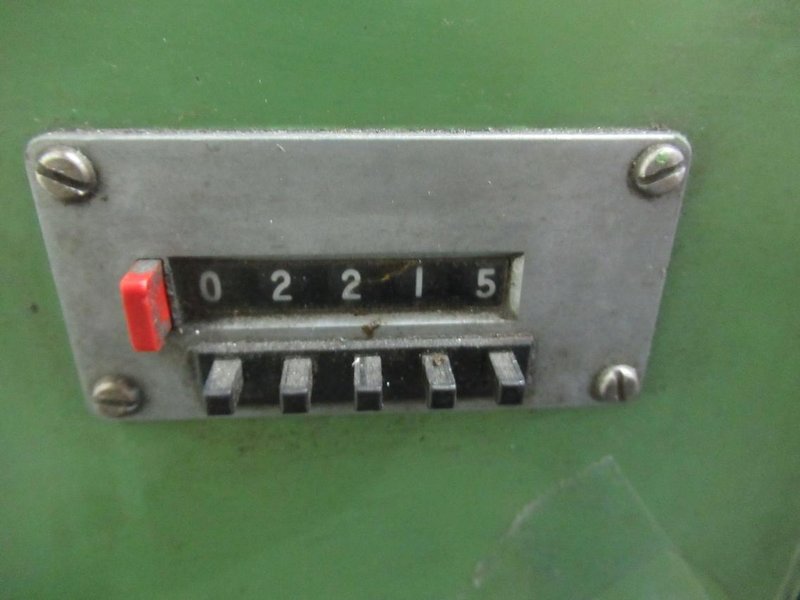 DoAll C-260 Horizontal Automatic Band Saw- Auction Item