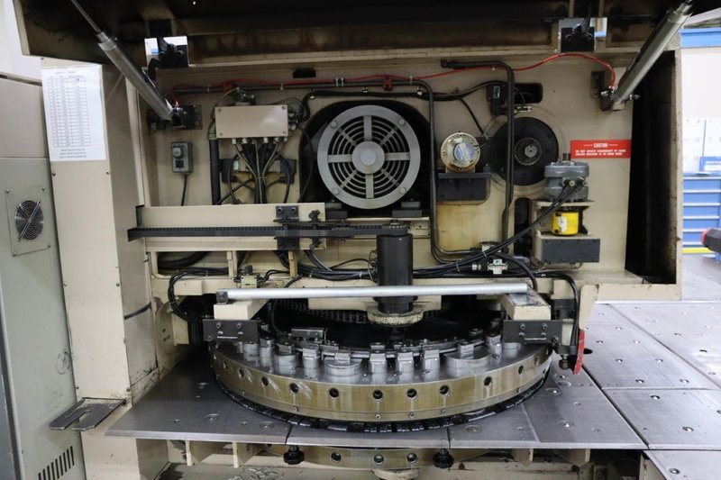 Murata Wiedemann Centrum 3000 CNC Turret Punch Press, 33 Ton, Fanuc  OP Control, 54 Station Turret, (2)AI Stations- Auction Item