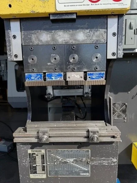 TOYOKOKI APB-184U  20 Ton x 22” Servo Electric CNC Press Brake # 7144
