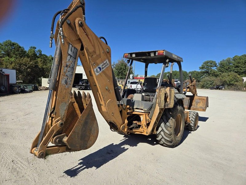 Case 580N Loader Backhoe, 2014 – Enclosed Cab, Pilot Controls