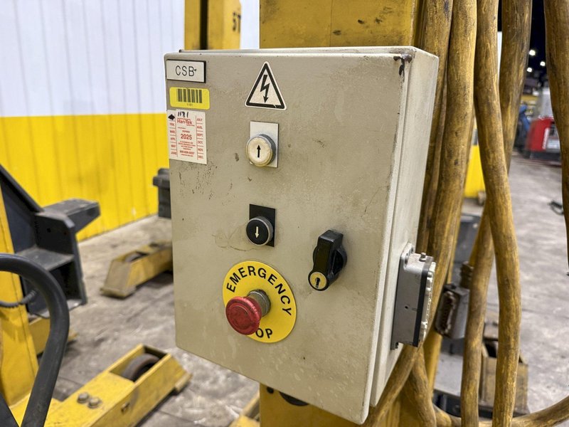 (4) 15 TON SEFAC MODEL #M120BF2000 MOBILE RAIL CAR / LOCOMOTIVE JACK LIFTS, 120,000 LBS TOTAL: YOBRO #23868