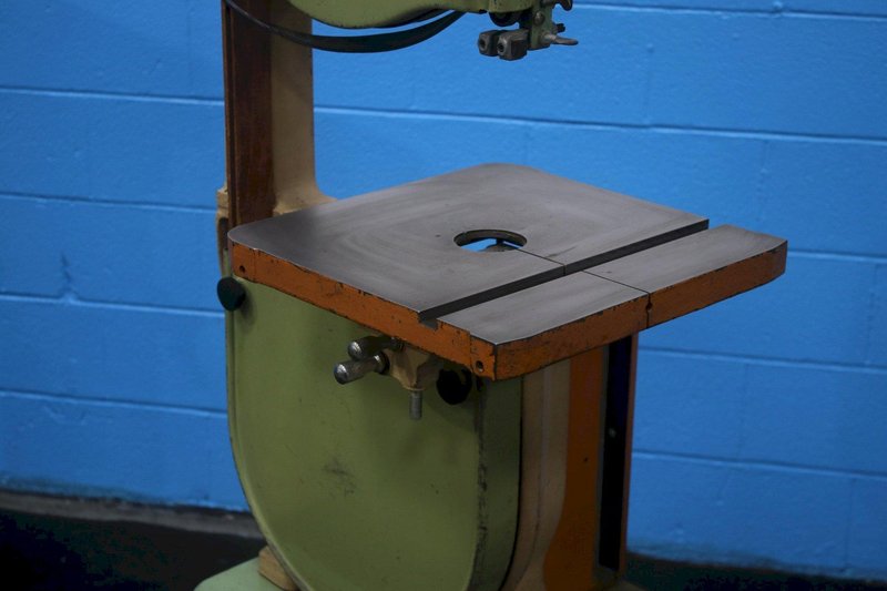 14&quot;  DELTA(WOOD CUTTING) VERTICAL BANDSAW ROCKWELL DELTA SAW: STOCK #75114