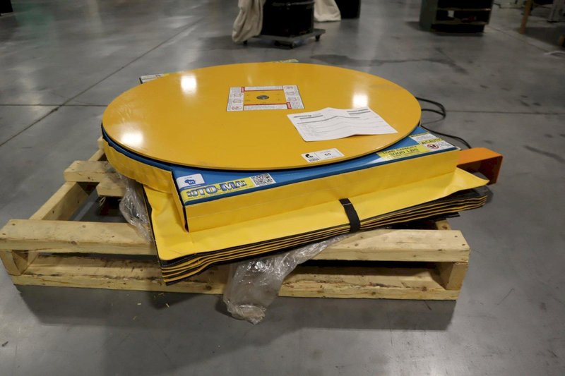 Roto-Max RTMX-30 Hydraulic Lift Rotating Roller Table, with Foot Control and Safety Skirting (New In 2026)  ***Looks Unused***- Auction Item