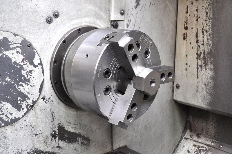 Pinacho - Taurus 310 Ø 620 x 2000 mm