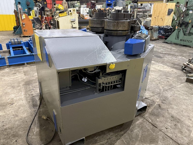 5" X 5" X 1/2" PULLMAX MODEL #Z41 VERTICAL/HORIZONTAL HYDRAULIC ANGLE ROLL: YOBRO #25804