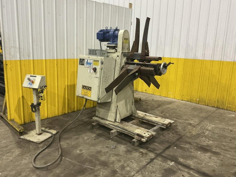 8,000 LBS X 18" CWP MODEL 4RM-18 POWERED UNCOILER COIL REEL: YOBRO #24957