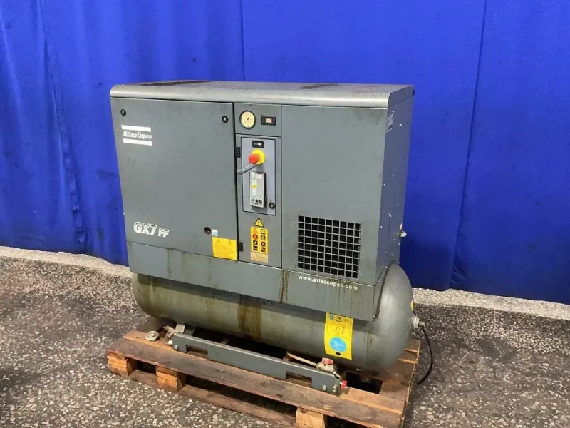 ATLAS COPCO 8.83 BARS AIR COMPRESSOR  -  GX7 FF