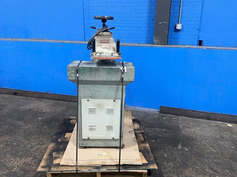 14” X 27” DIE CUT MACHINE  -  1470
