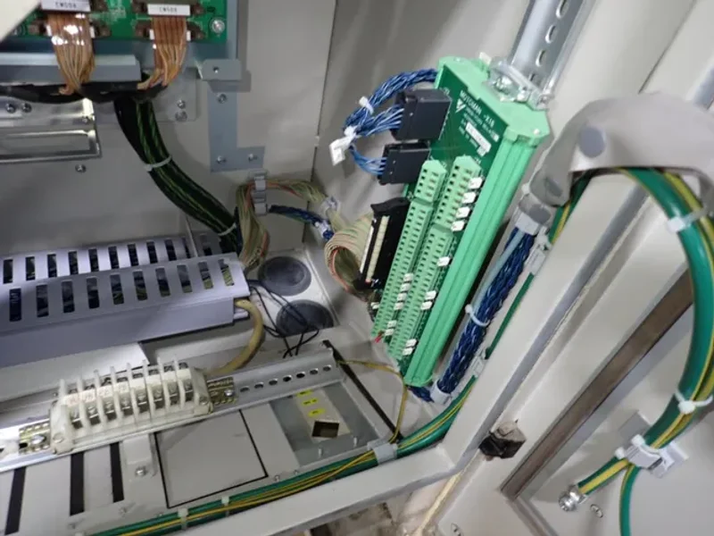 Yaskawa Electric Corporation Robot Control - Motoman Dx100