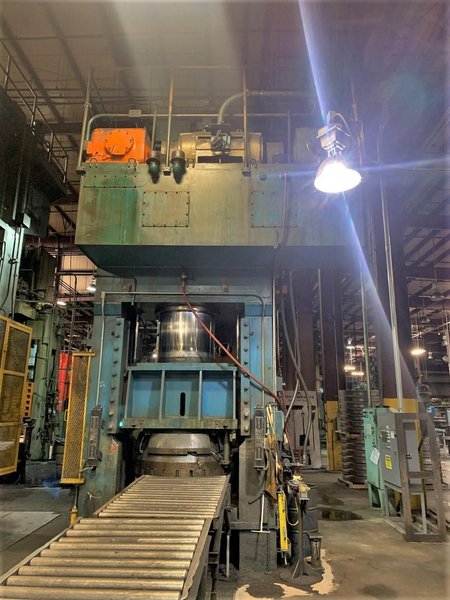 1200 TON CLEARING H-1200-60-48 STRAIGHT SIDE HYDRAULIC HYDRAULIC PRESS. STOCK # 0679124