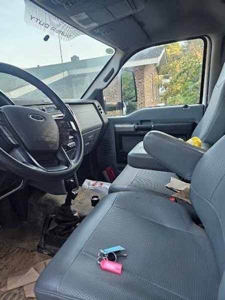 Ford F-750 Dump Truck, 2023 – 6.7L Power Stroke, Automatic, 33k GVWR