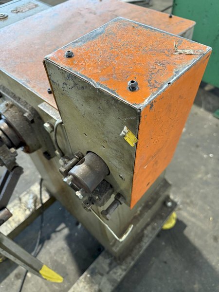 2,000 LB. X 18&quot; JACO VARIABLE SPEED UNCOILER. STOCK # 0779725