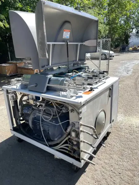 2018 FLOW Mach 300 3015 | Waterjet Cutters