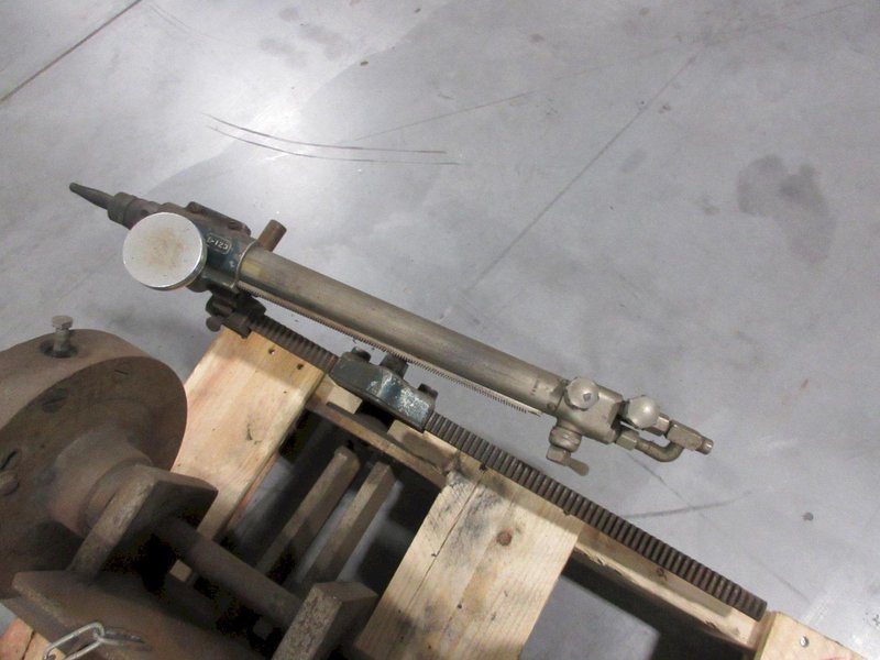 Pedestal Mount, Manual Rotary Cutting Torch, with Smith's Adjustable Mount Oxy/Acetylene Torch- Auction Item