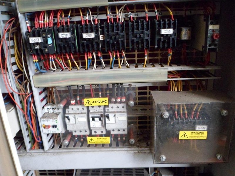 NEDSCHROEF #MW-32, HI-SPEED HOT NUT FORMER