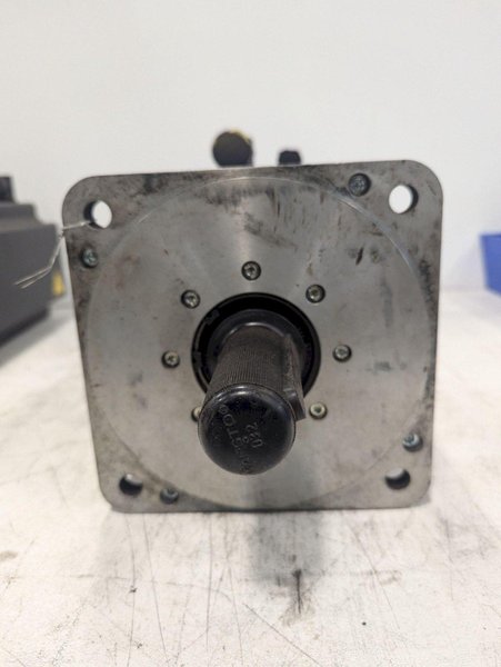 KUKA KK69N-YYYY-057 SERVO MOTOR USED