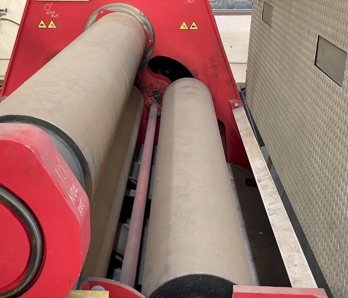 DAVI / Promau 16-inch Diameter CNC Plate Rolling/Bending Machine Model: MCB 3045