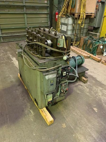 4 Stand United Rollform Co. Roll Former