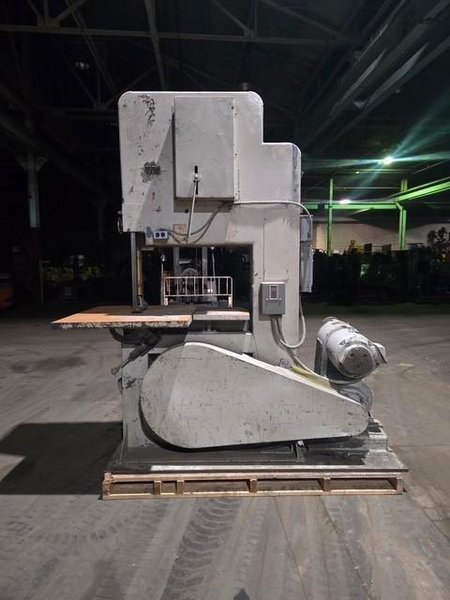 Tannewitz model GV1N 36" vertical band saw s/n 15162 with 25 hp motor and reducer, 20" opening