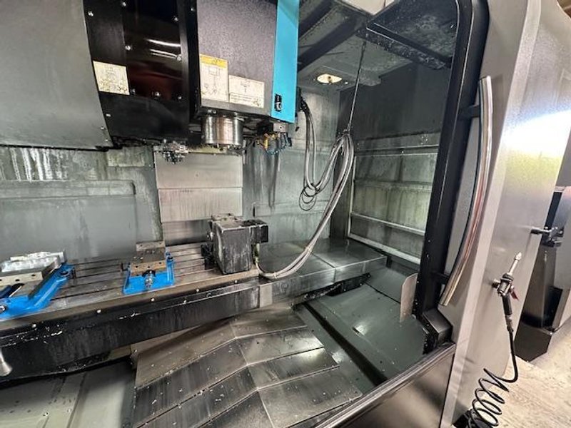 Hurco VMX-42i VMC, 2014 – WinMax Control, 4th Axis Rotary