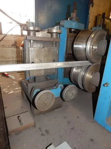 USED 12 STAND CONTOUR MODEL 201210 ROLL FORMER