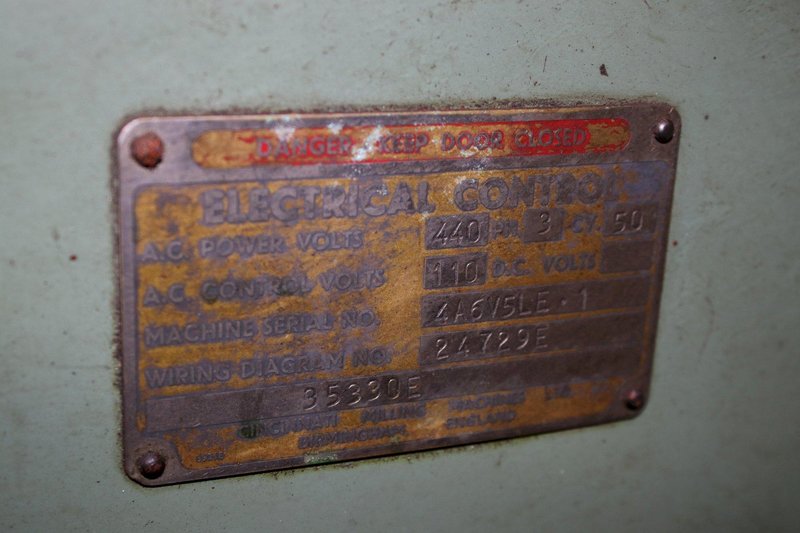 #6 CINCINNATI VERTICAL MILL: STOCK #73851