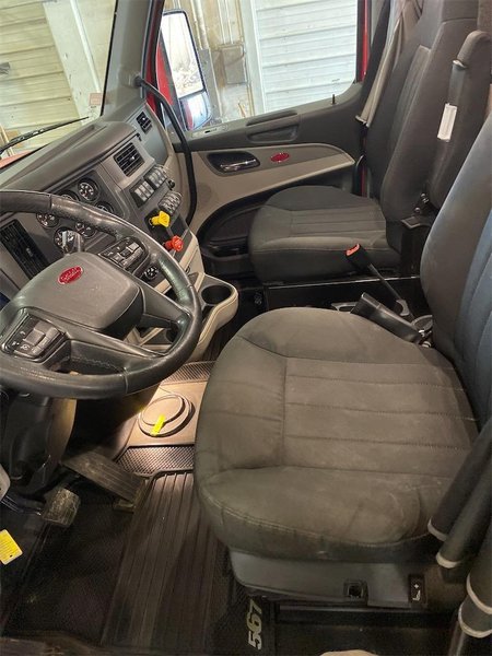 2024 Peterbilt 567 1XPCD49X8RD676676