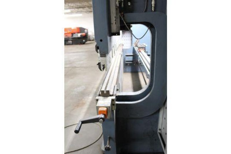 12' x 176 TON DURMA CNC HYDRAULIC PRESS BRAKE MODEL E37160