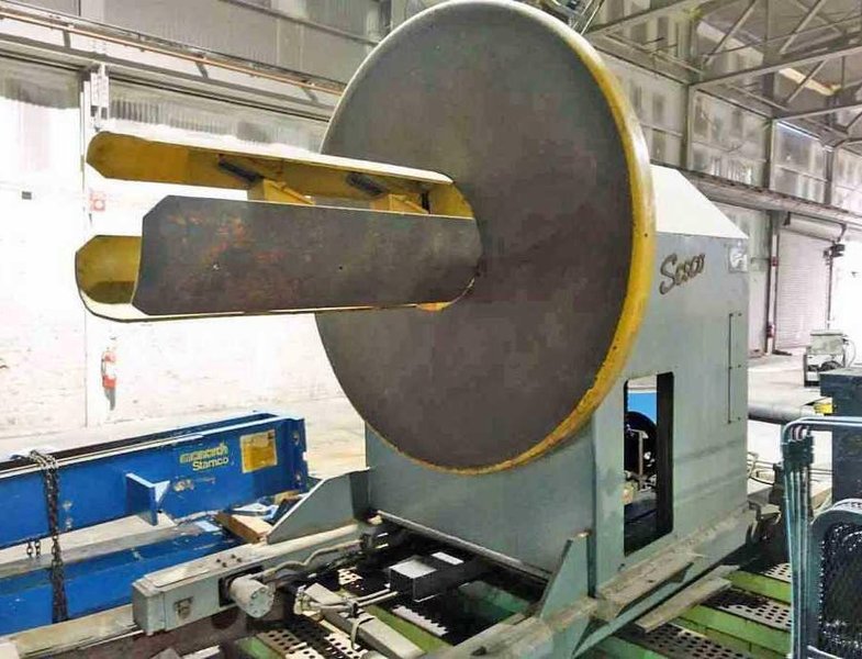 10,000# x 36" Sesco Uncoiler