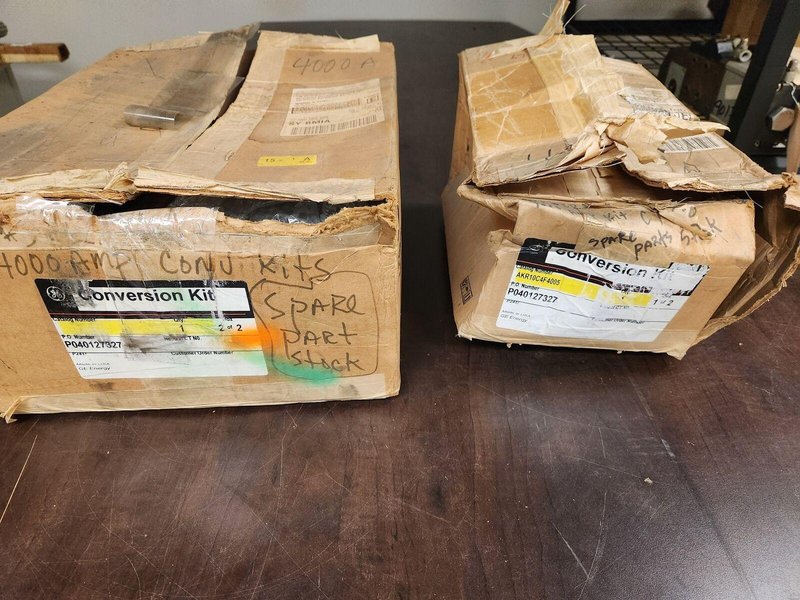 GENERAL ELECTRIC AKR10C4F4005 MIRCOVERSA 4000 AMP CONVERSION KIT NIB