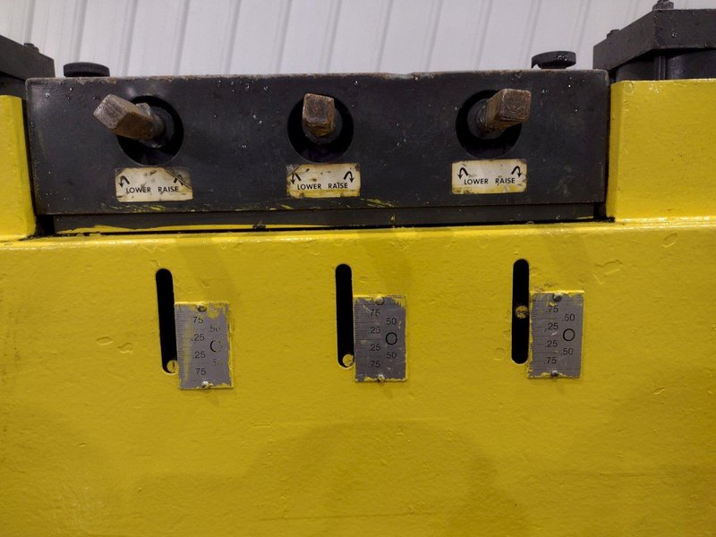 24" X .105" COE MODEL #CPPS-PO MOTORIZED COIL STRIP STRAIGHTENER: YOBRO #24986