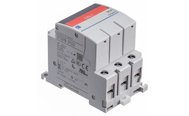 Fuji Circuit Protector 3 Pole 7 Amps
(CP30FM-3P007)