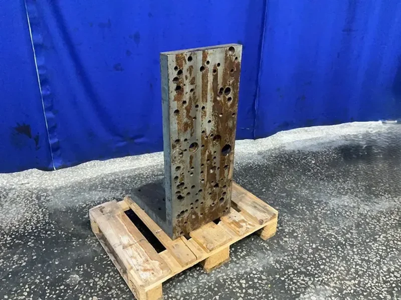 14” X 33” ANGLE PLATE
