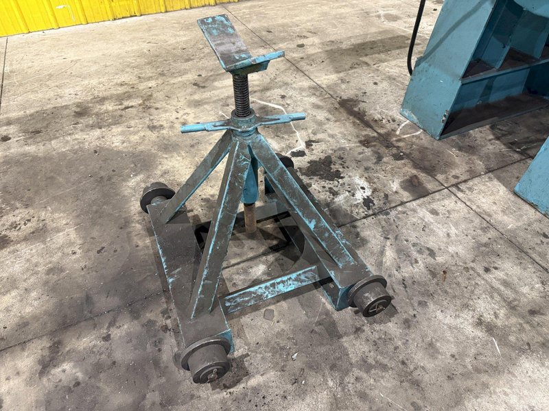 500 TON DRILL QUIP HORIZONTAL HYDRAULIC WHEEL PRESS WITH VICKERS HYDRAULIC UNIT: STOCK #23422