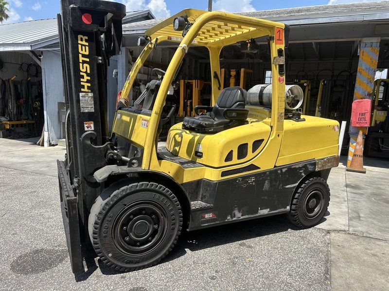 Hyster H120FT Forklift, 2020 – 5,750 lb Capacity