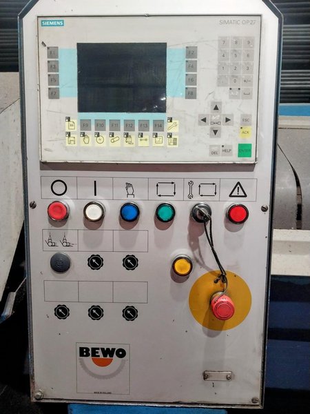 Bewo Model FCH-85-M Automatic Upstroking Circular Saw, 2006 – Bunker Loading, Brush Deburring