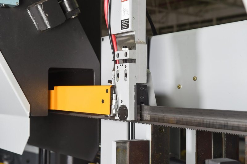 NEW 22"H x 22"W HYD-MECH H-22A AUTOMATIC HORIZONTAL BAND SAW