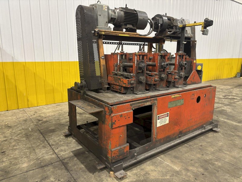 3 STAND X 2.5&quot; X 12&quot; ROLLSPACE DAHLSTROM MODEL 500-10-OB ROLLFORMER: STOCK #22624