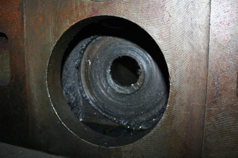 #6 KEARNEY &amp; TRECKER SWIVEL RIGHT ANGLE MILLING HEAD:  STOCK #15902