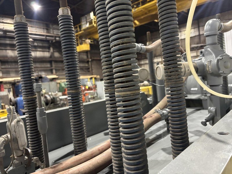 40 TON X 36&quot; X 94&quot; AIRAM 4 POST PNEUMATIC CUTOFF PRESS: STOCK #22485